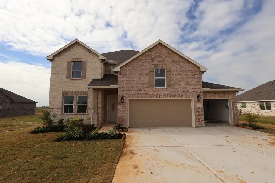 211 Dunovant Drive, Sealy, TX 77474 - #3