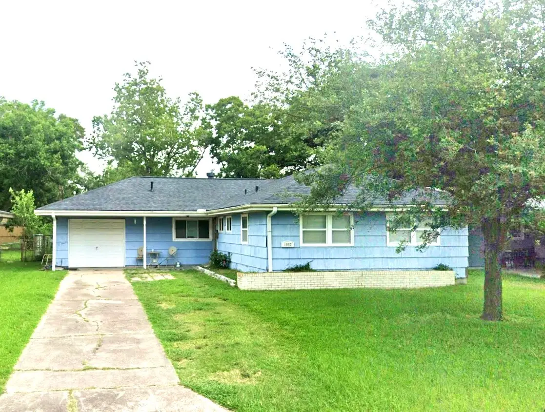1802 14th Avenue N, Texas City, TX 77590 - #1