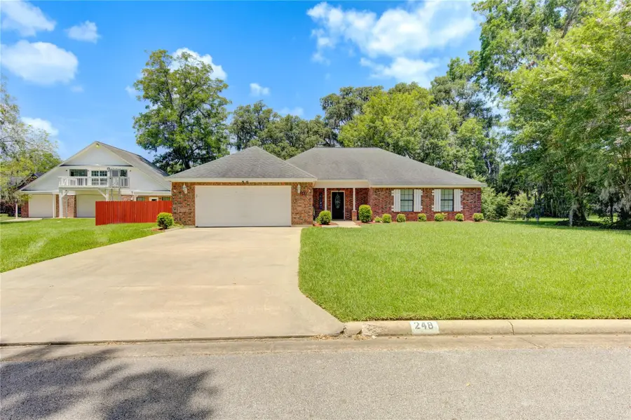 248 Wentworth Drive, West Columbia, TX 77486 - Image #3