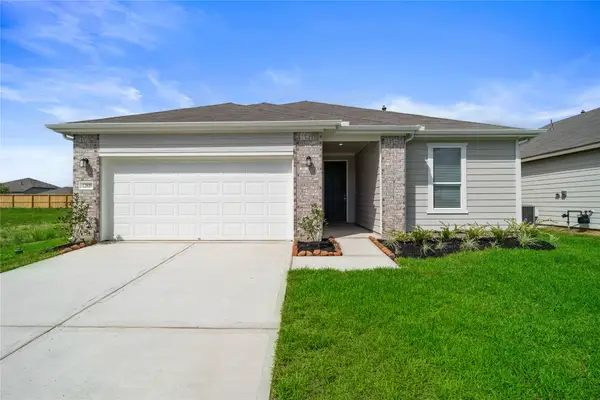 12819 Autumn Woods Drive, Crosby, TX 77532