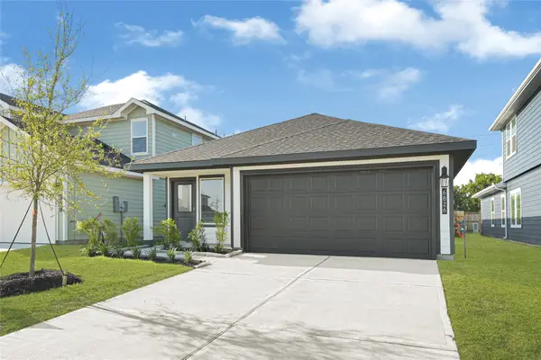 6815 Canyon Breeze Drive, Rosenberg, TX 77471