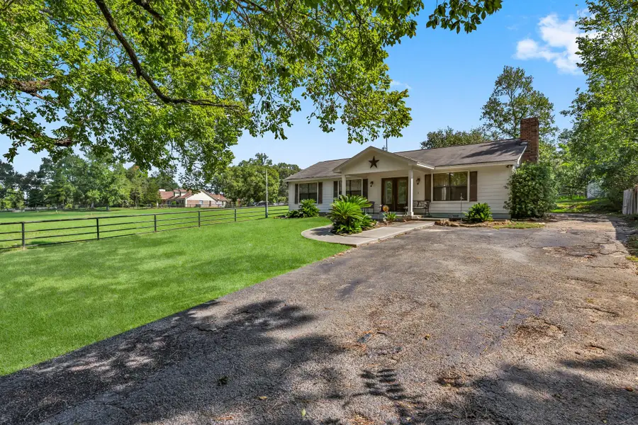 19094 Fm 2854 Road, Montgomery, TX 77316 - Image #2