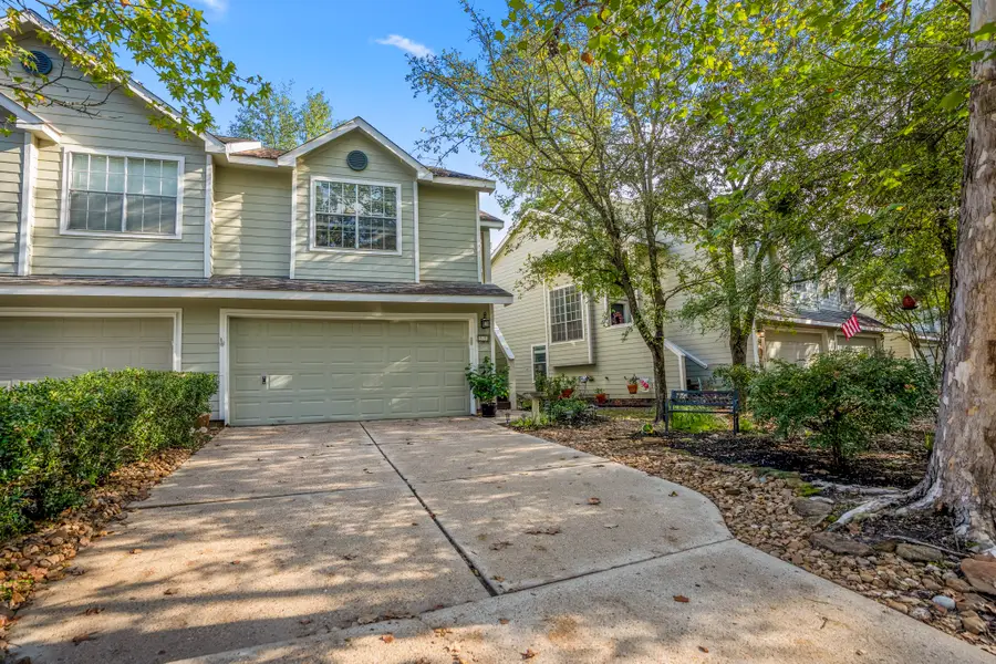 55 N Walden Elms Circle, The Woodlands, TX 77382 - #2
