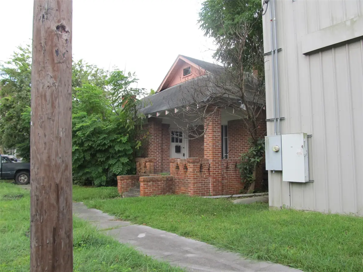 3720 Bell Street, Houston, TX 77003 - Image #1