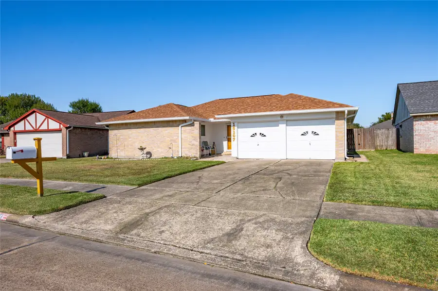 10107 Rocky Hollow Road, La Porte, TX 77571 - Image #2