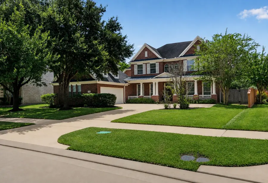 4627 Lake Knoll Court, Sugar Land, TX 77479 - #3