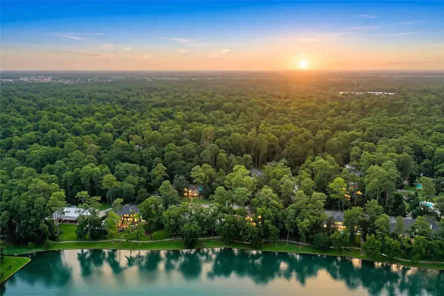 10 Shorelake Drive, Kingwood, TX 77339 - #2