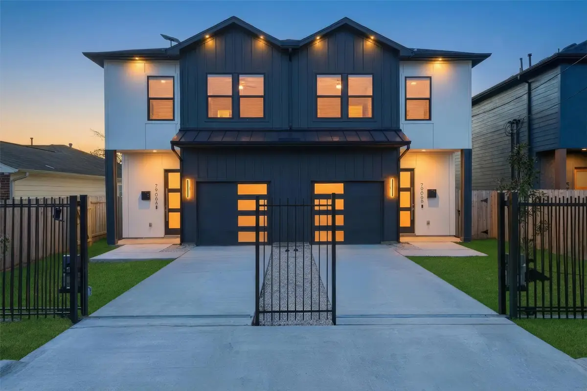 7908 Brandon Street, Houston, TX 77051 - #1
