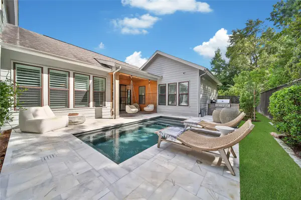 106 Grant Cove Drive, Montgomery, TX 77316