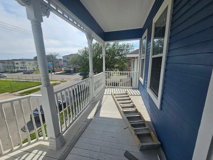 2724 Avenue L, Galveston, TX 77550 - #3