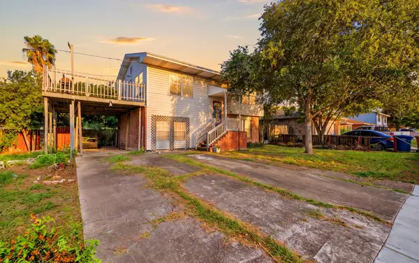 4121 Bascule Drive, Corpus Christi, TX 78416