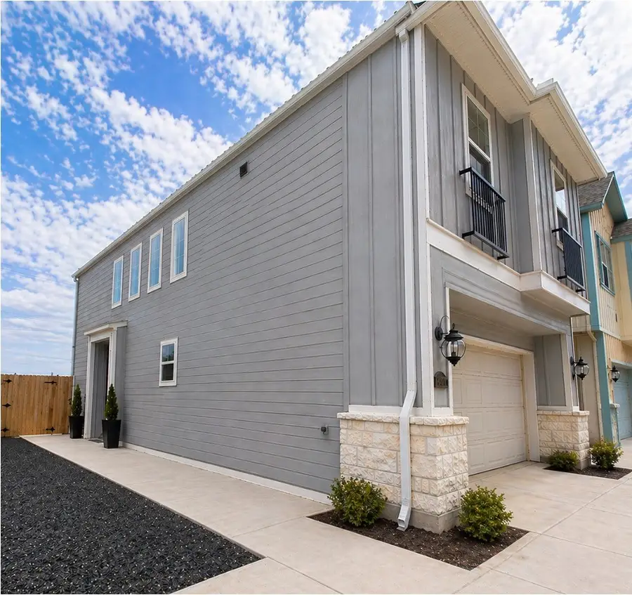 2403 Bay Breeze Drive, Kemah, TX 77565 - #2