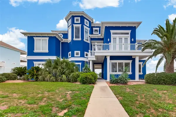 20719 E Sunset Bay Drive, Galveston, TX 77554