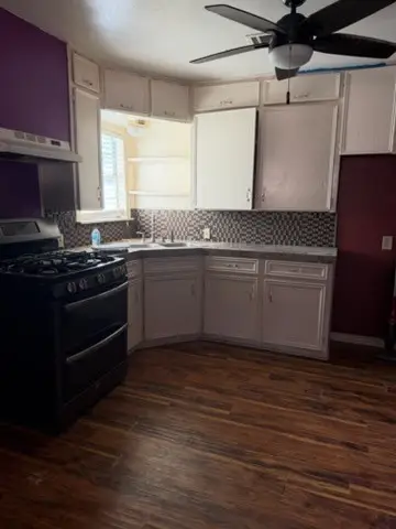 2519 W 8th Avenue, Corsicana, TX 75110 - #3