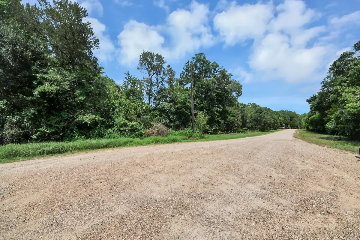 00 Padre Ct, Needville, TX 77461 - #1