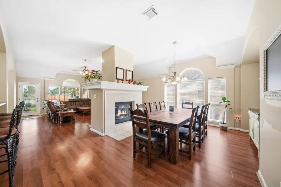 1575 Garden Lakes Drive, Friendswood, TX 77546 - #2