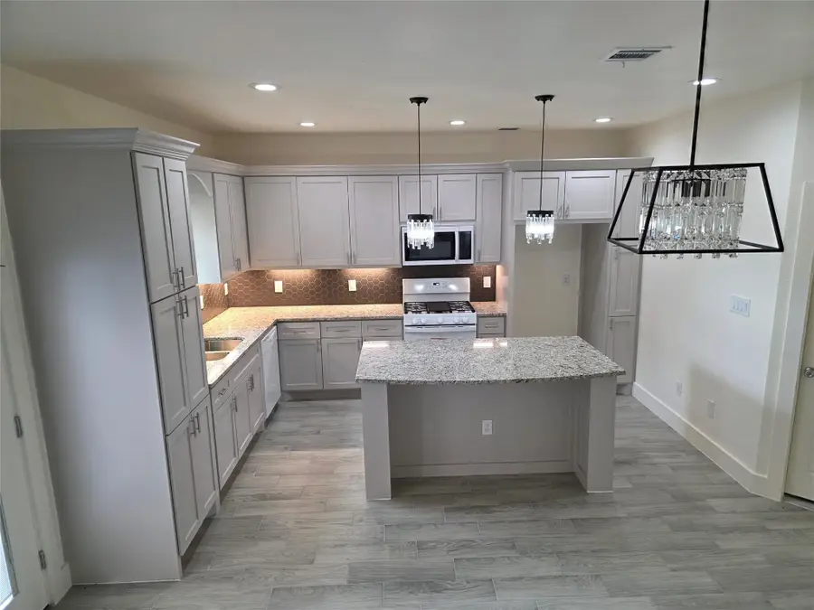 2140 De Soto Street, Houston, TX 77091 - Image #3