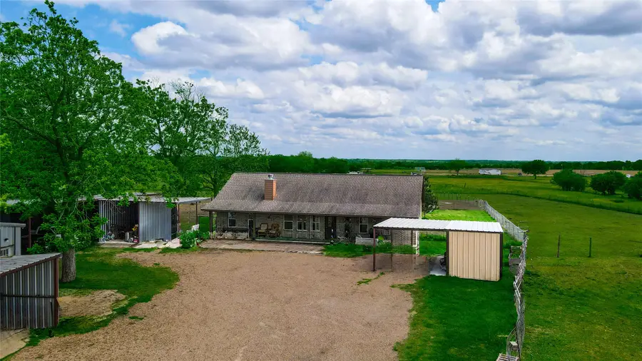 7523 State Highway 21 W, Caldwell, TX 77836 - Image #2