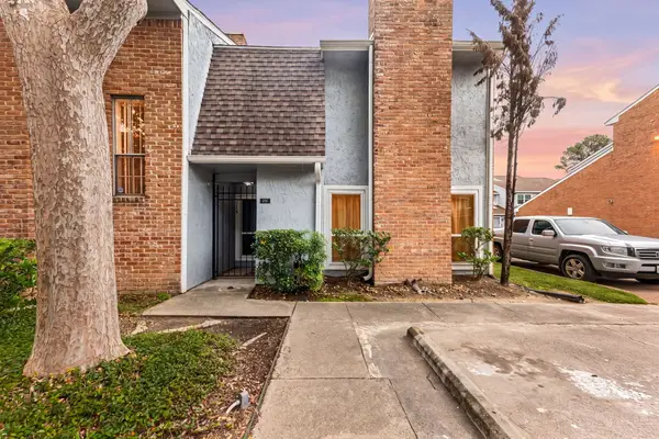 3200 S Gessner Road #228, Houston, TX 77063