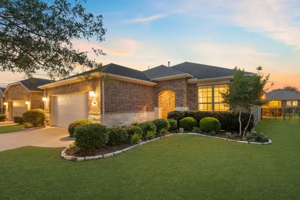 606 Pinyon Court, Richmond, TX 77469