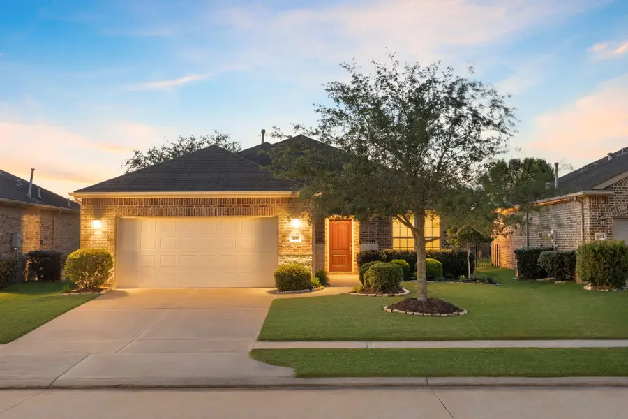 606 Pinyon Court, Richmond, TX 77469 - #2
