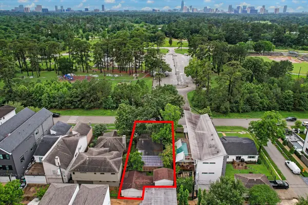 6418 Haskell Street, Houston, TX 77007