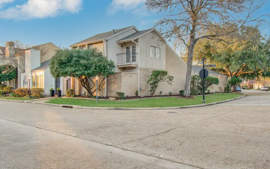 9582 Doliver Drive, Houston, TX 77063 - #3