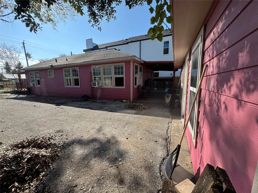 1128 Adele St Street, Houston, TX 77009 - Image #3