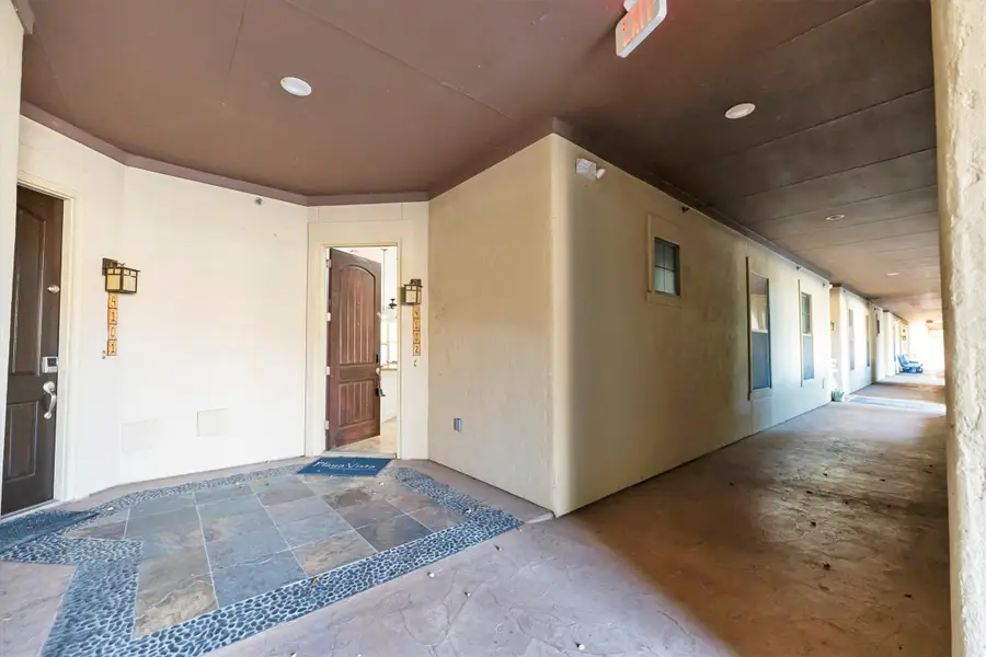 17040 W Fm 1097 Road, Montgomery, TX 77356 - #2