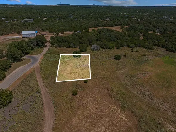 18 Crazy Cross Road, Wimberley, TX 78676