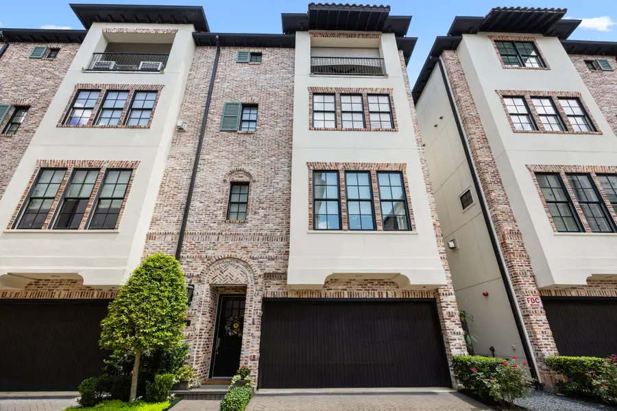 11 Robita Street, Houston, TX 77019 - #2