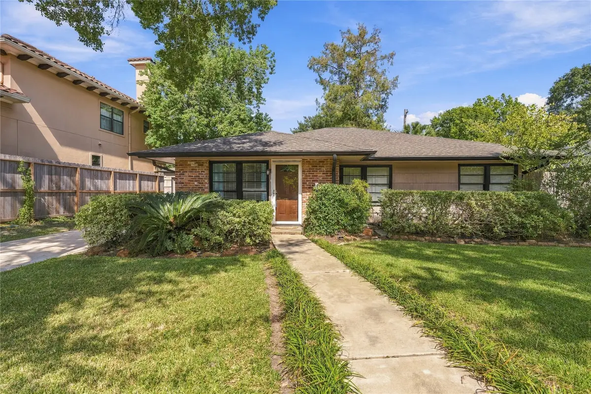 4612 Evergreen Street, Bellaire, TX 77401 - #1