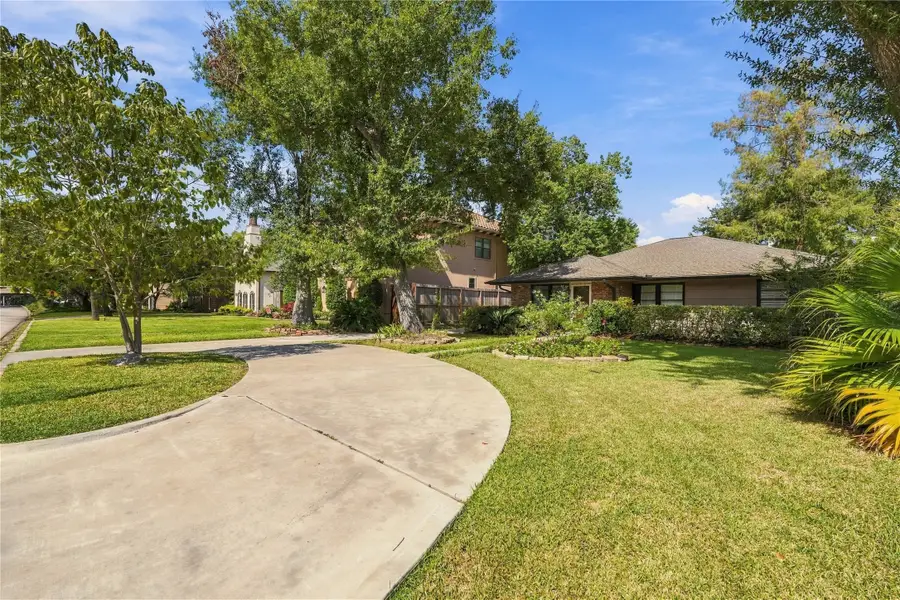 4612 Evergreen Street, Bellaire, TX 77401 - #3