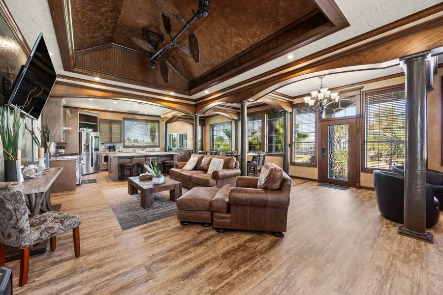 323 Tiki Drive, Tiki Island, TX 77554 - #2