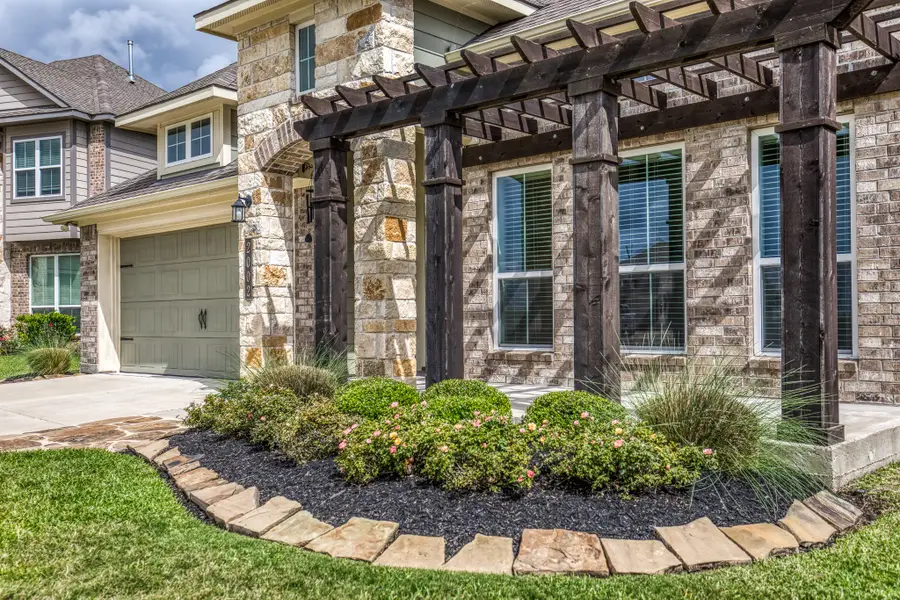 2002 Vineyard Pass, Brenham, TX 77833 - #3