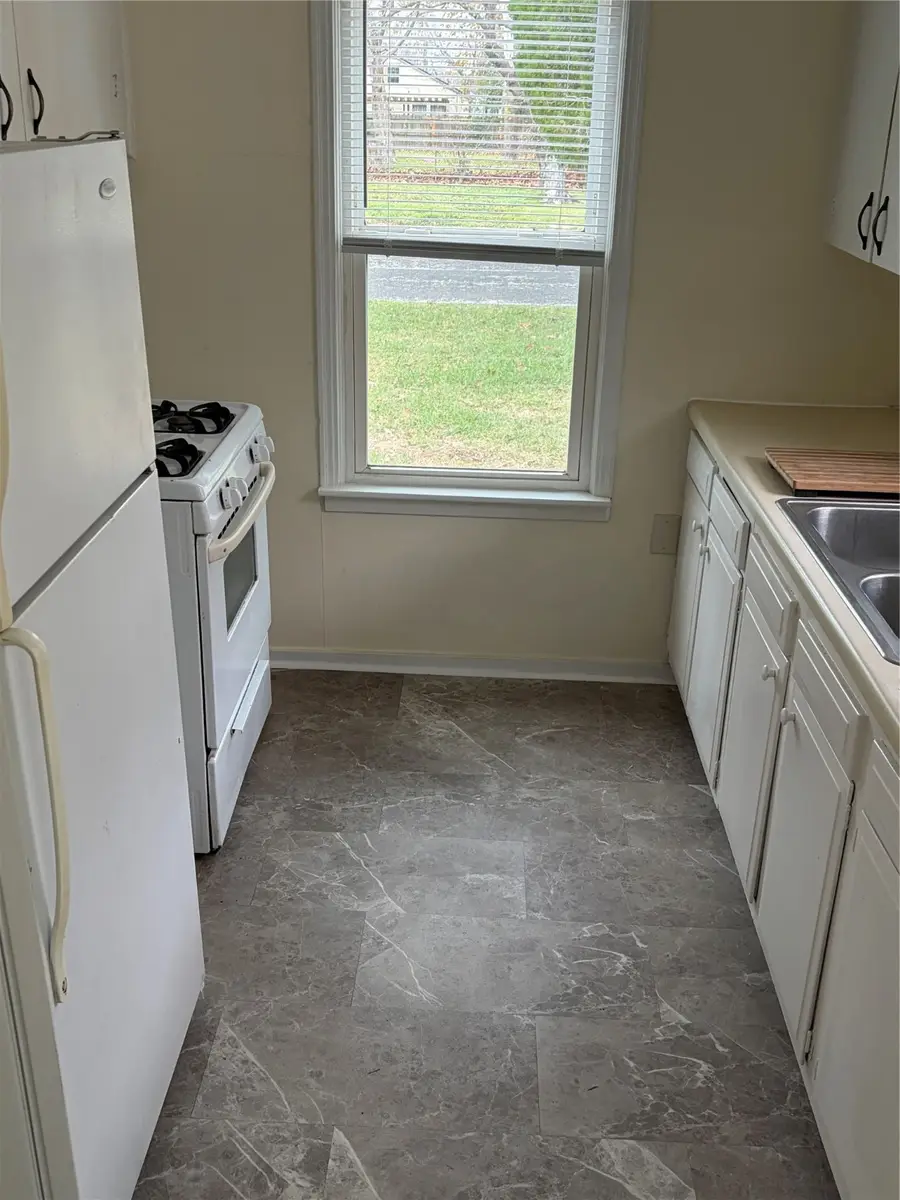 719 16th Avenue N, Texas City, TX 77590 - Image #2