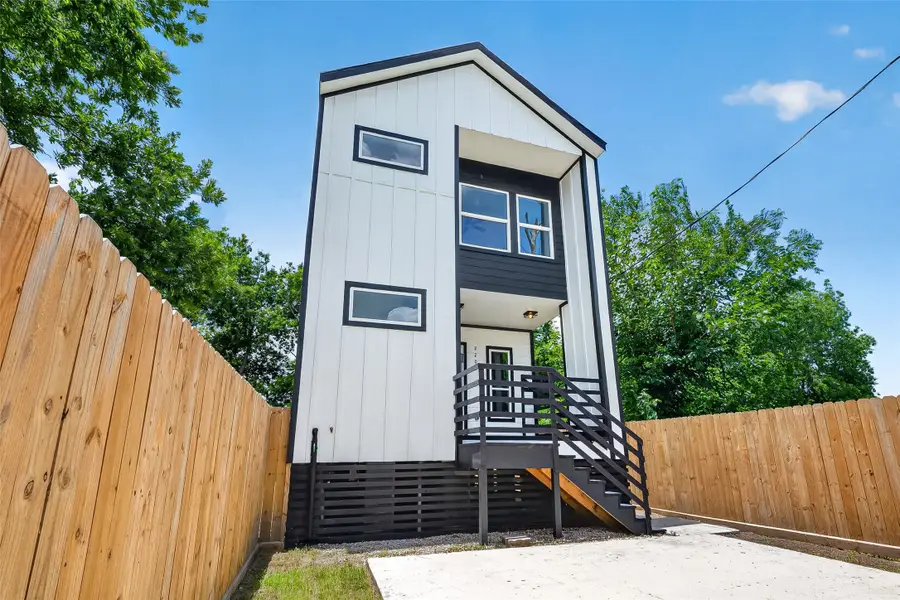 2205 Des Chaumes Street, Houston, TX 77026 - #2