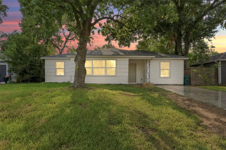 1308 Pecan Drive, Pasadena, TX 77502 - #2