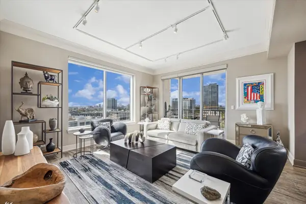 3333 Allen Parkway #1701, Houston, TX 77019