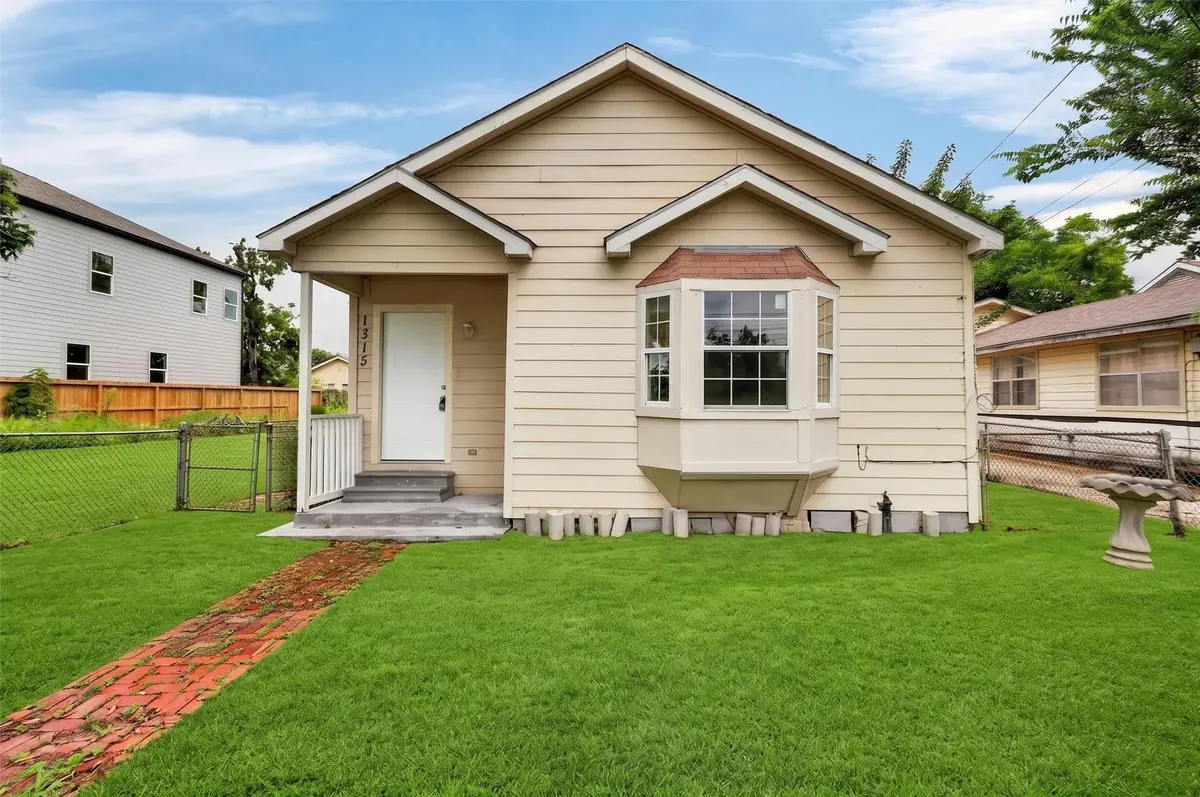 1315 E 33rd Street, Houston, TX 77022 - #1