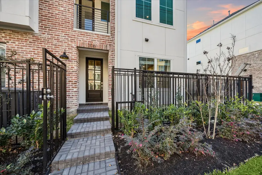 3057 Hicks Street, Houston, TX 77007 - #2