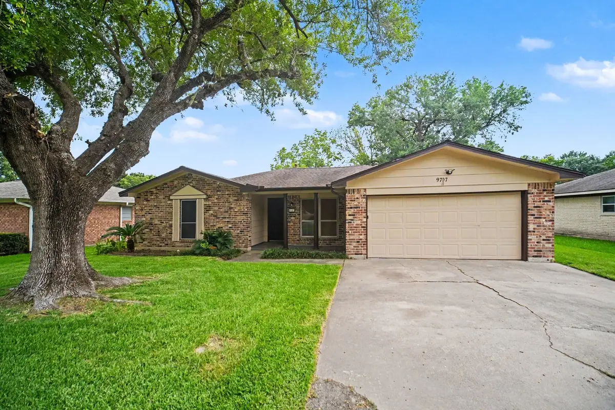 9707 Mackworth Drive, Stafford, TX 77477 - #1
