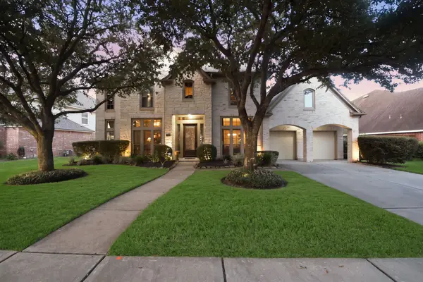 1020 Broad Bay Lane, League City, TX 77573