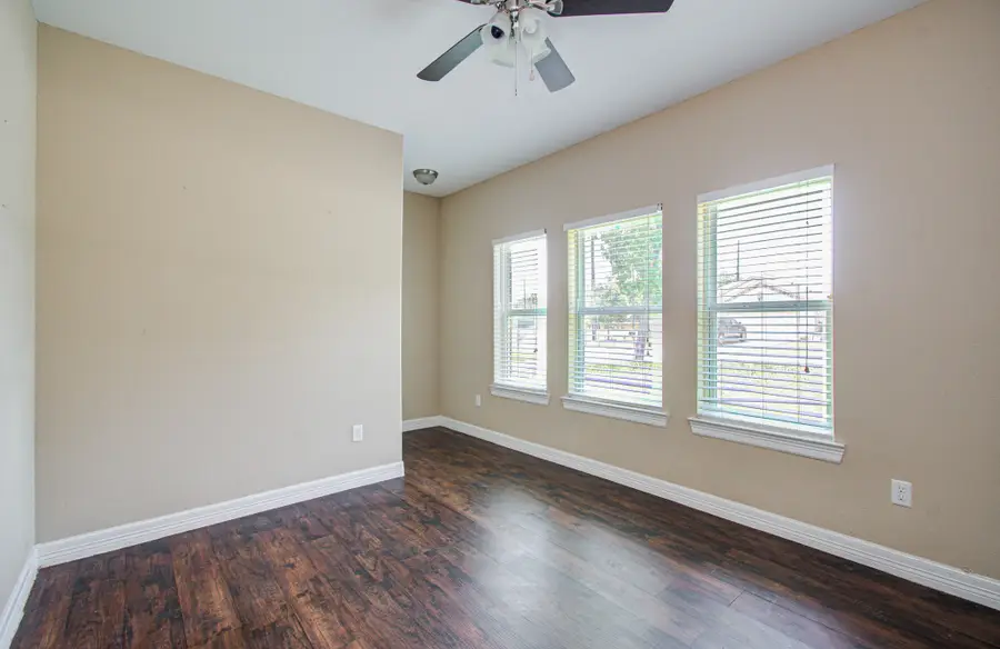 406 Elm Lake Drive, Northeast Harris, TX 77336 - #3