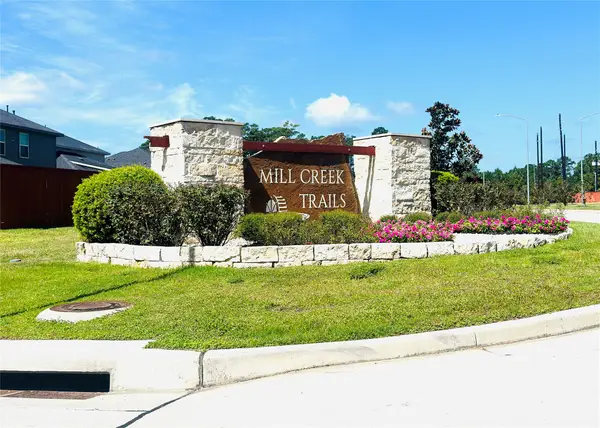 27126 Grey Fox Run, Magnolia, TX 77354
