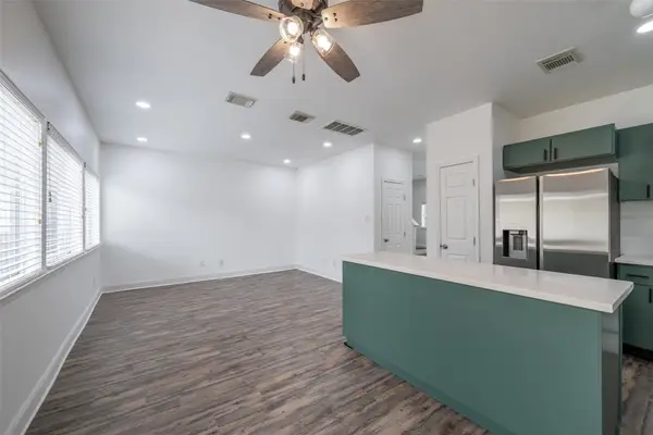 1665 Nichole Woods Drive, Houston, TX 77047