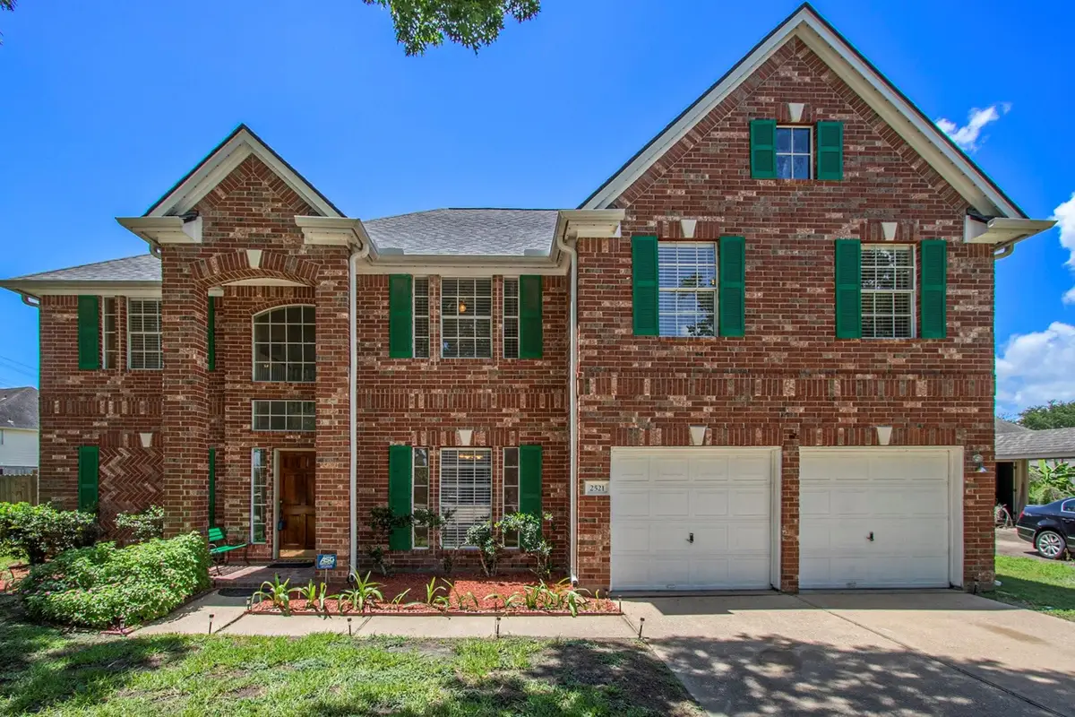 2521 Sea Horse Court, Seabrook, TX 77586 - Image #1