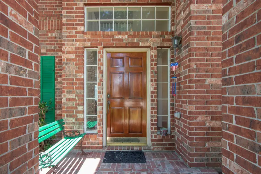 2521 Sea Horse Court, Seabrook, TX 77586 - Image #2