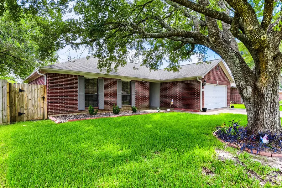 3074 County Road 855b, Alvin, TX 77511 - #3