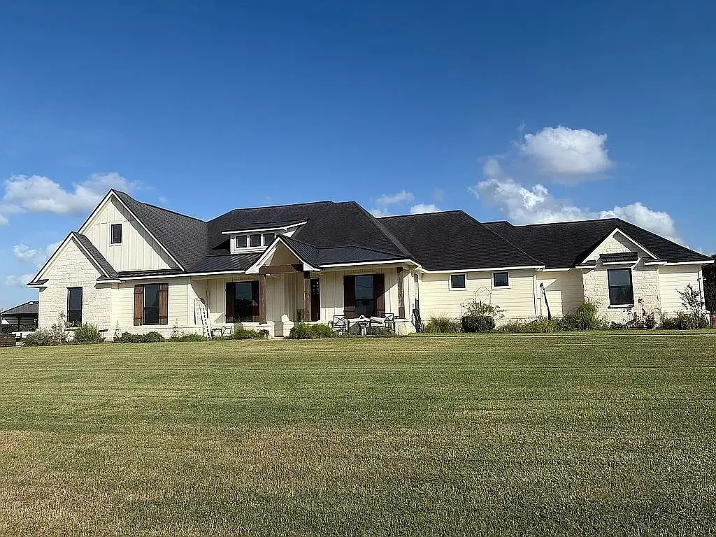 1143 Angus Trail, Angleton, TX 77515 - #1